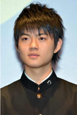 佐野勇斗の画像２