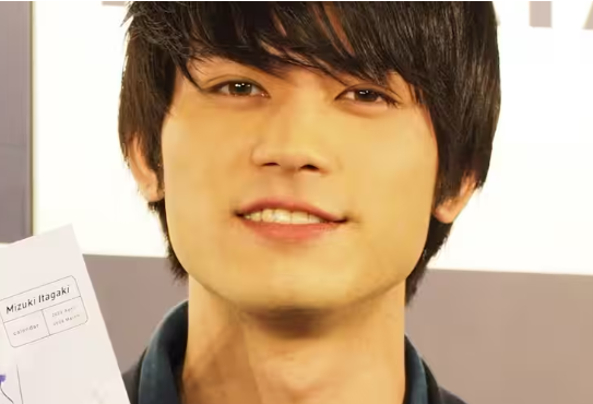 板垣瑞生の画像