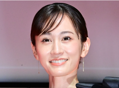 前田敦子の画像