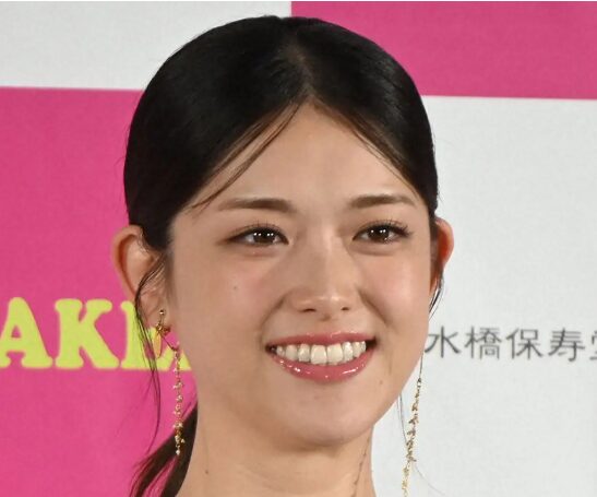 松村沙友理の画像