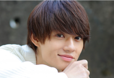 佐野勇斗の画像