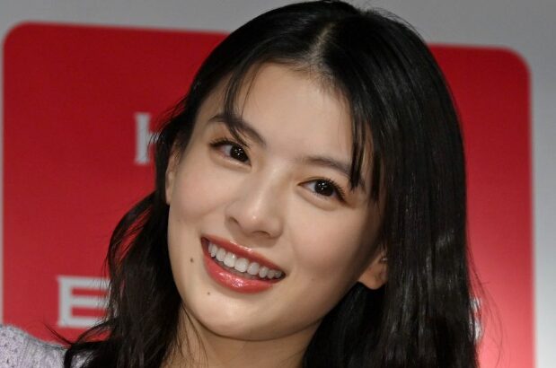 出口夏希の画像